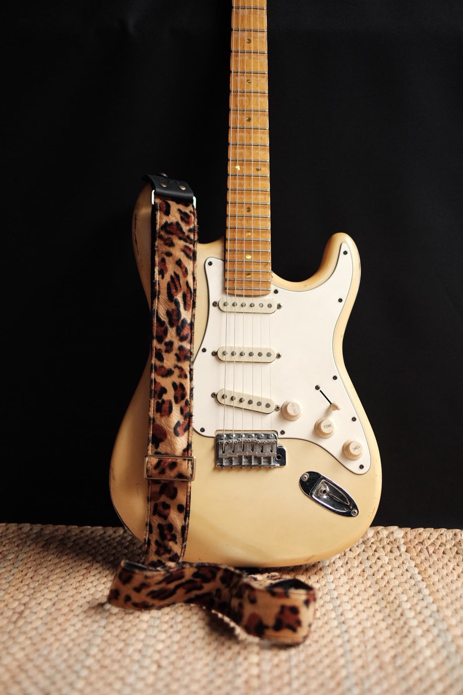 Leopard Guitar Strap