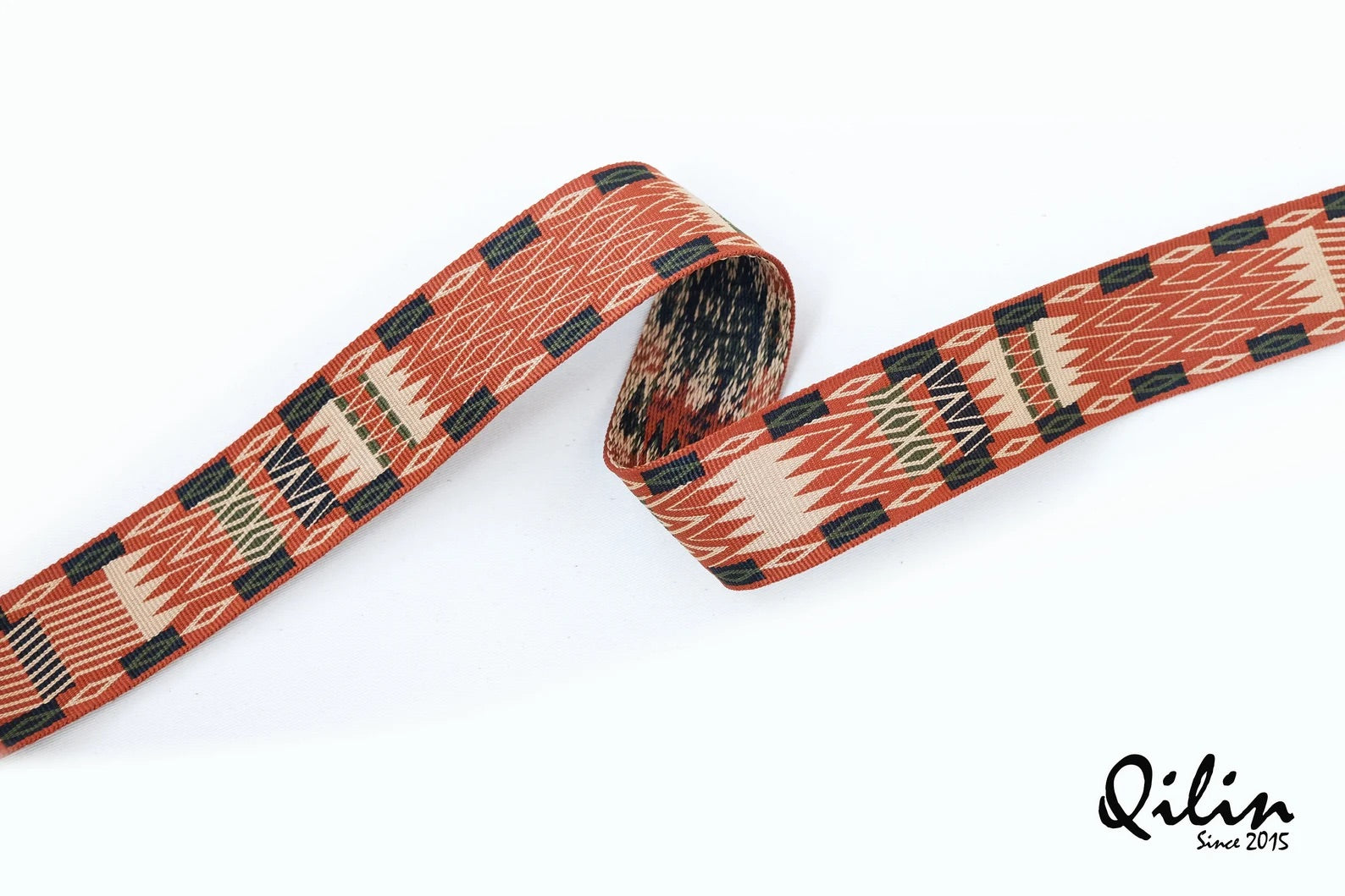 Brown woven vintage Guitar Strap