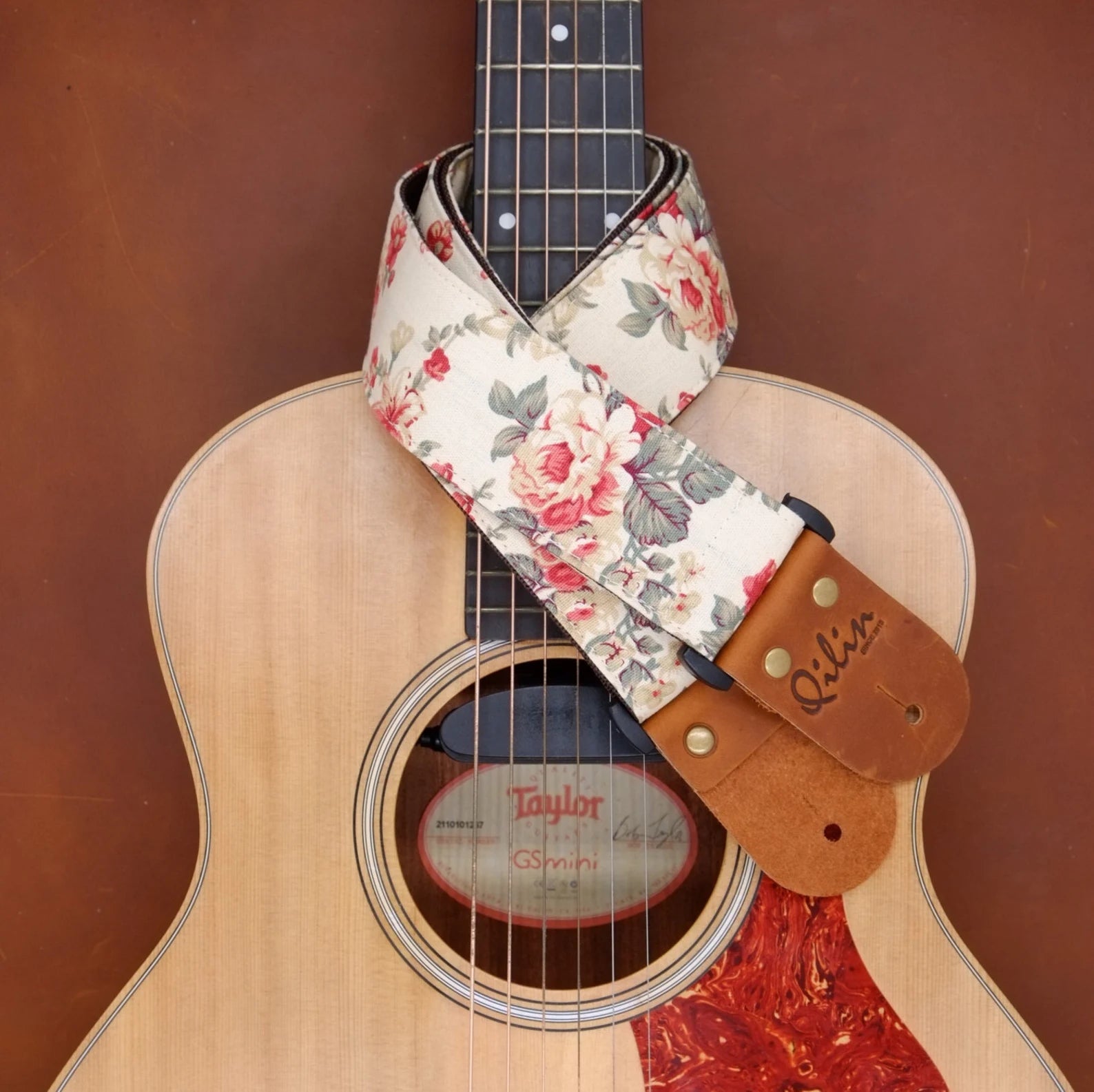 Cream Fabric Flower Guitar Strap
