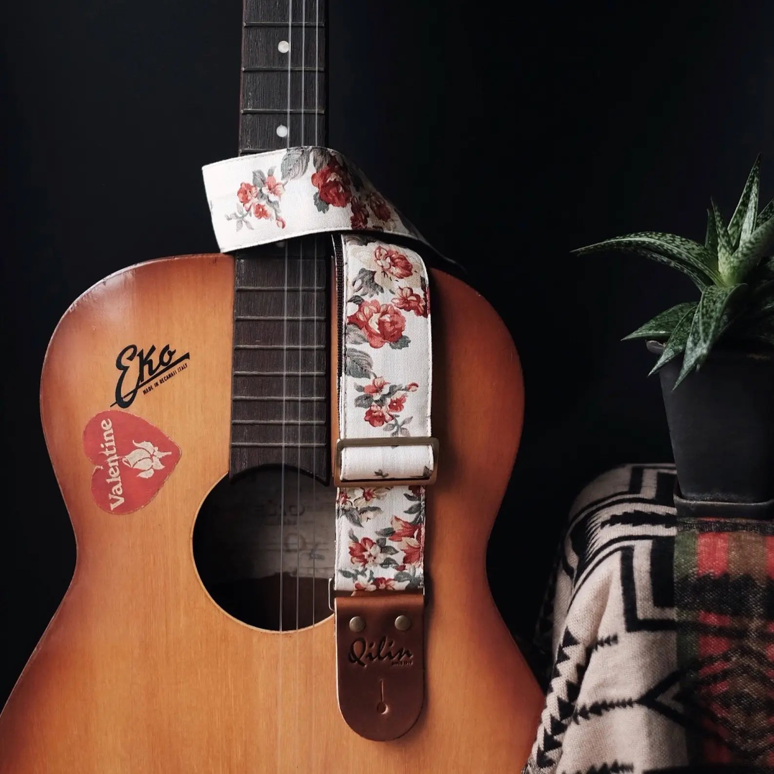 Cream Fabric Flower Guitar Strap